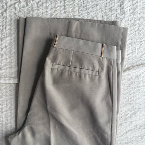 Gucci Elegant Beige Dress Pants/ Wide leg Pants - Picture 11 of 14